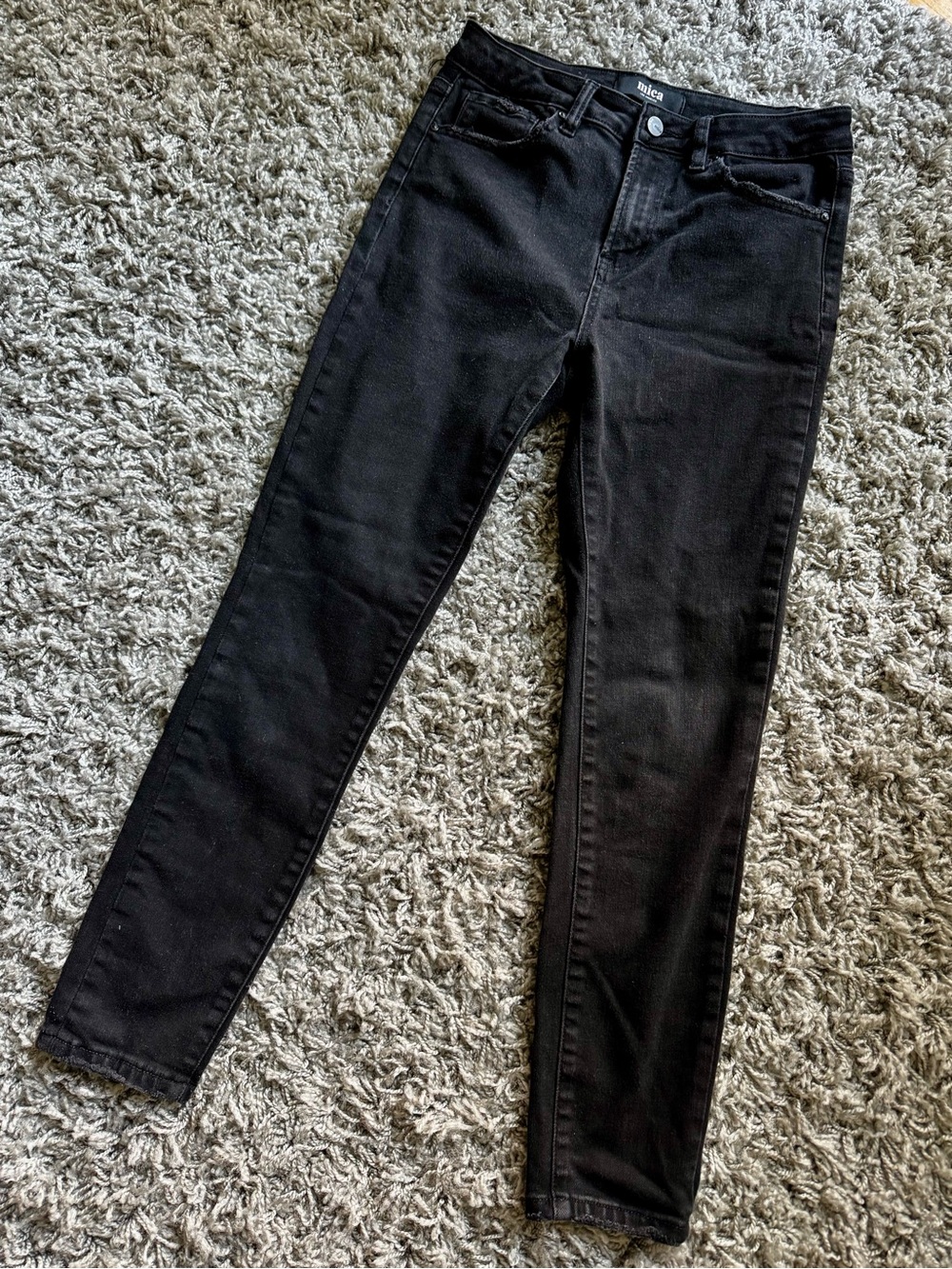 Mica Women’s Black Stretch Skinny Jeans